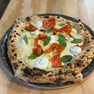 Cuatro Quesos Picantes