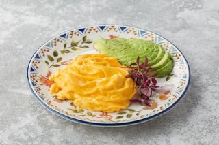 Սքրեմբլ ավոկադոյով