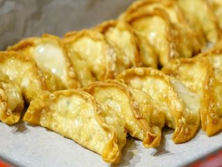 Dumpling Frito (8 pzs.)