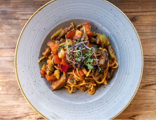 Pasta Fresca Con Salsa Vegetariana