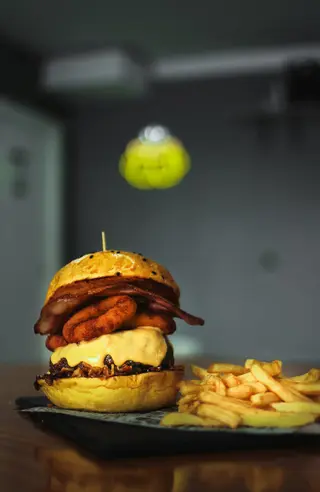 Burger La Saturno