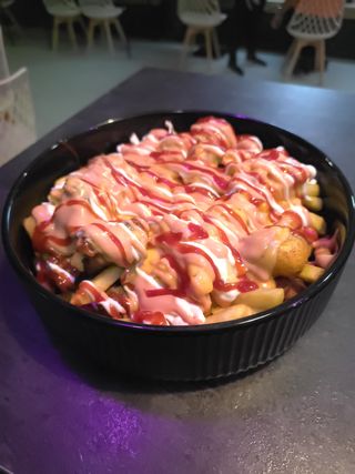 Salchipapas Mercedes