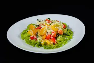 Салат «Шопский»/ Salată Shopska