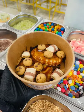 Mini Pancake Kinder & Cookies (8 Uds.)