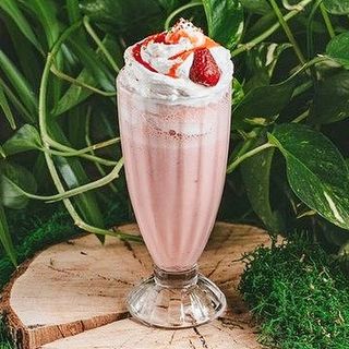 КЛУБНИЧНЫЙ  (300 мл.)