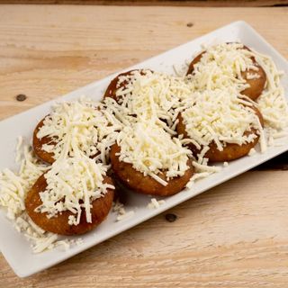 Arepitas Dulces con queso rallado