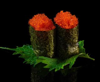 134. Gunkan tobiko nori 2 pezzi