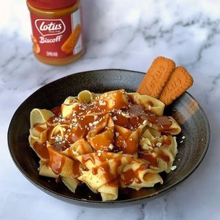 Lotus Fettuccine Crepe