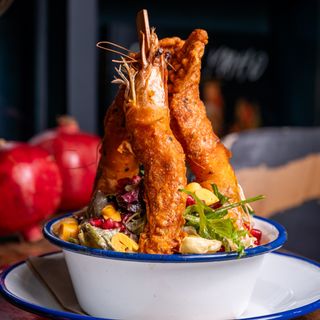 Мечешка салата с пикантни хрупкави скариди (300г)