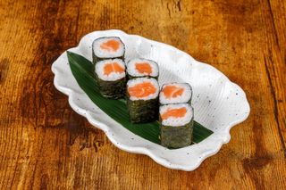 Maki De Salmón (6 Uds.)