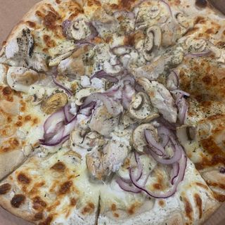 Pizza Pollo Alfredo 
