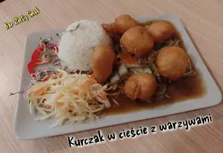 Kurczak w cieście z warzywami
