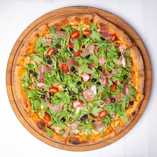 Pizza z rukolą 50cm