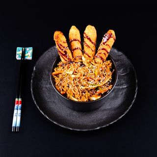 ბრინჯი ხრაშუნა ქათმით