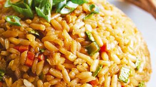 23 arroz tres delicias con curry