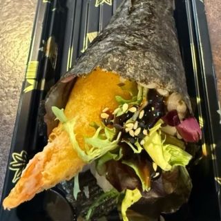 54. Temaki Tempura (1 Pza.)