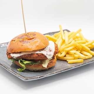 Hamburguesa de pollo crujiente