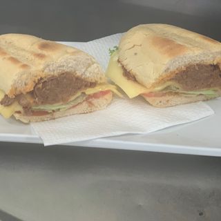 Bocadillo De Mechada