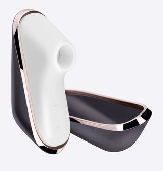 0511 Вакуумний Кліторальний Стимулятор Satisfyer Traveler