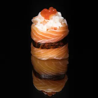 Sumo cu somon și creveți – 90 grame – 1 bucată
