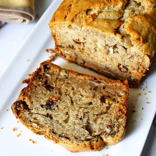 Banana bread casero sin gluten y sin azúcar 