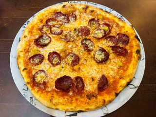 Pizza Piccante mala  + Coca-Cola 250 ml