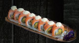 Especial Roll De Aburi Salmón Roll (8 Uds.)