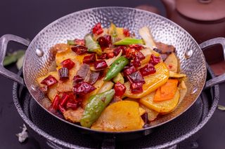 Scodella piccante di patate/干锅土豆片