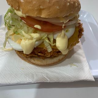 Hamburguesa de pollo crujiente