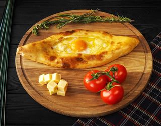 Хачапури по-аджарски