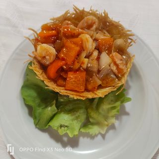 310 Nido di gamberi in salsa"Gongongpao