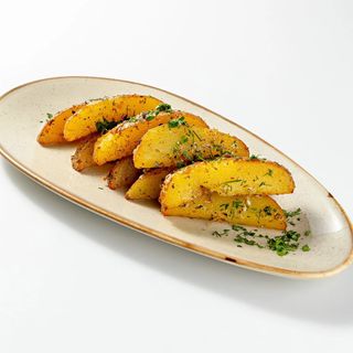 Картофель дольки с травами 
