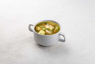 Борщ зелений з м'ясом