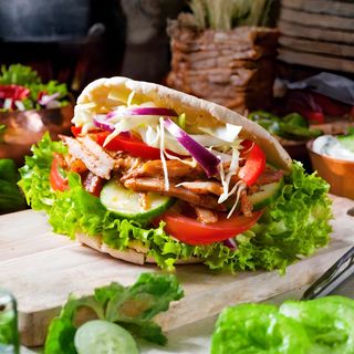 KEBAB na talerzu duży