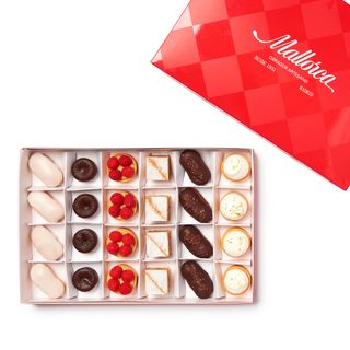 Caja de pasteles 24 unidades