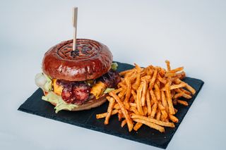 Свински бургер единичен