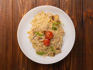 Ріссіні з грибами і трюфельною пастою (350g)