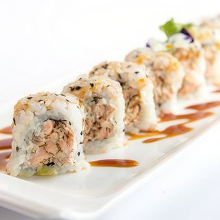 Uramaki salmone grigliato