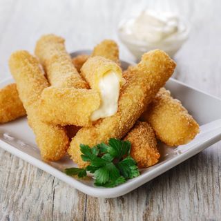 Sticks di mozzarelle impanati	 	