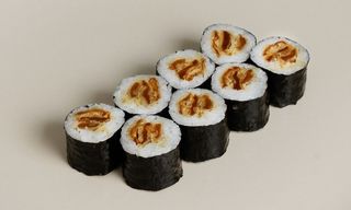 Hosomaki kanpyo w tempurze -8 szt-