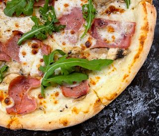 Pizza Ham & Mushrooms 