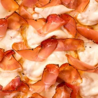 1/4 Teglia speck e provola