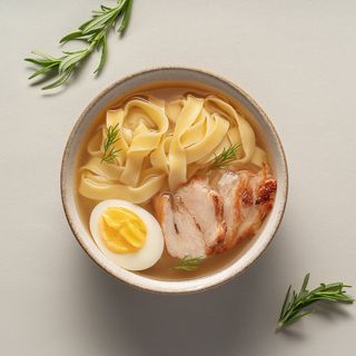 Бульйон з курочкою