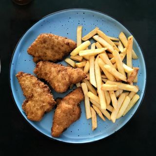 Mini snitele de pui pane