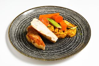 Piletina Naturale sa grilovanim povrćem