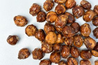 Карамелізований фундук, 100 г