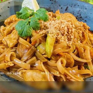 65.Pad Thai Original Con Verduras