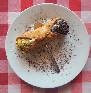 Cannoli - Sycylijski Przysmak 1szt