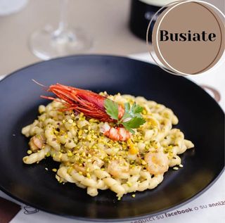 Pasta con la zucca e gamberi