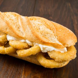 Bocadillo De Calamares